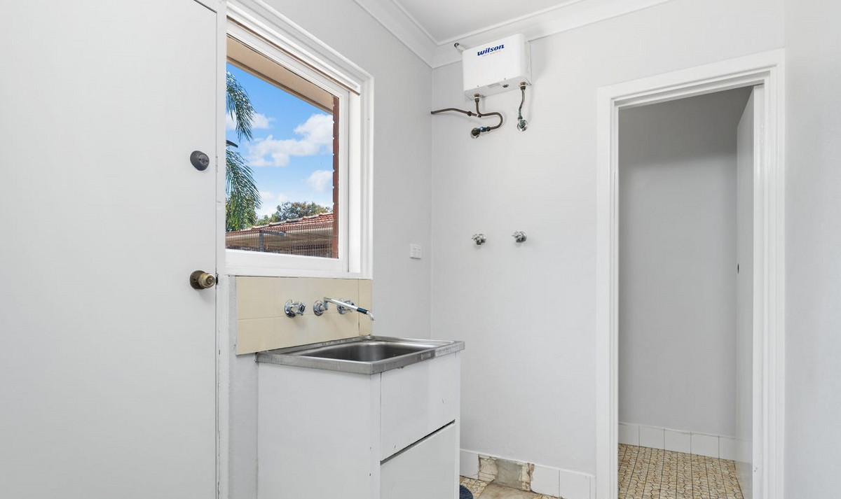 R2-4687878-Carlisle-10