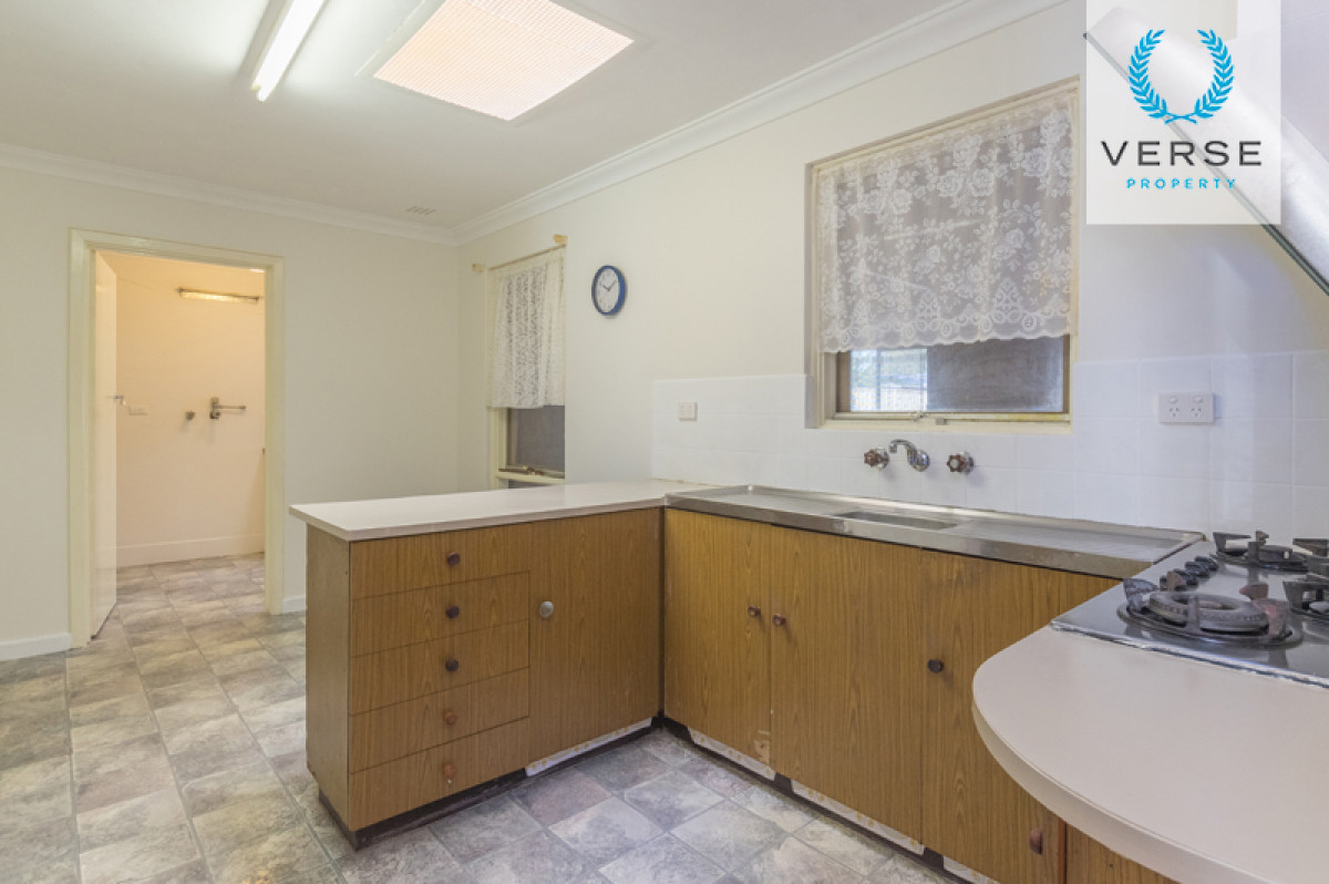 R2-4718523-Thornlie-9
