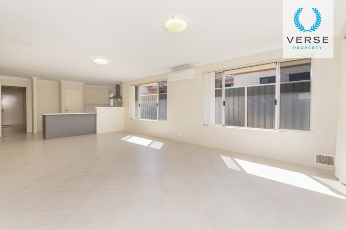 R2-4721423-Maddington-4