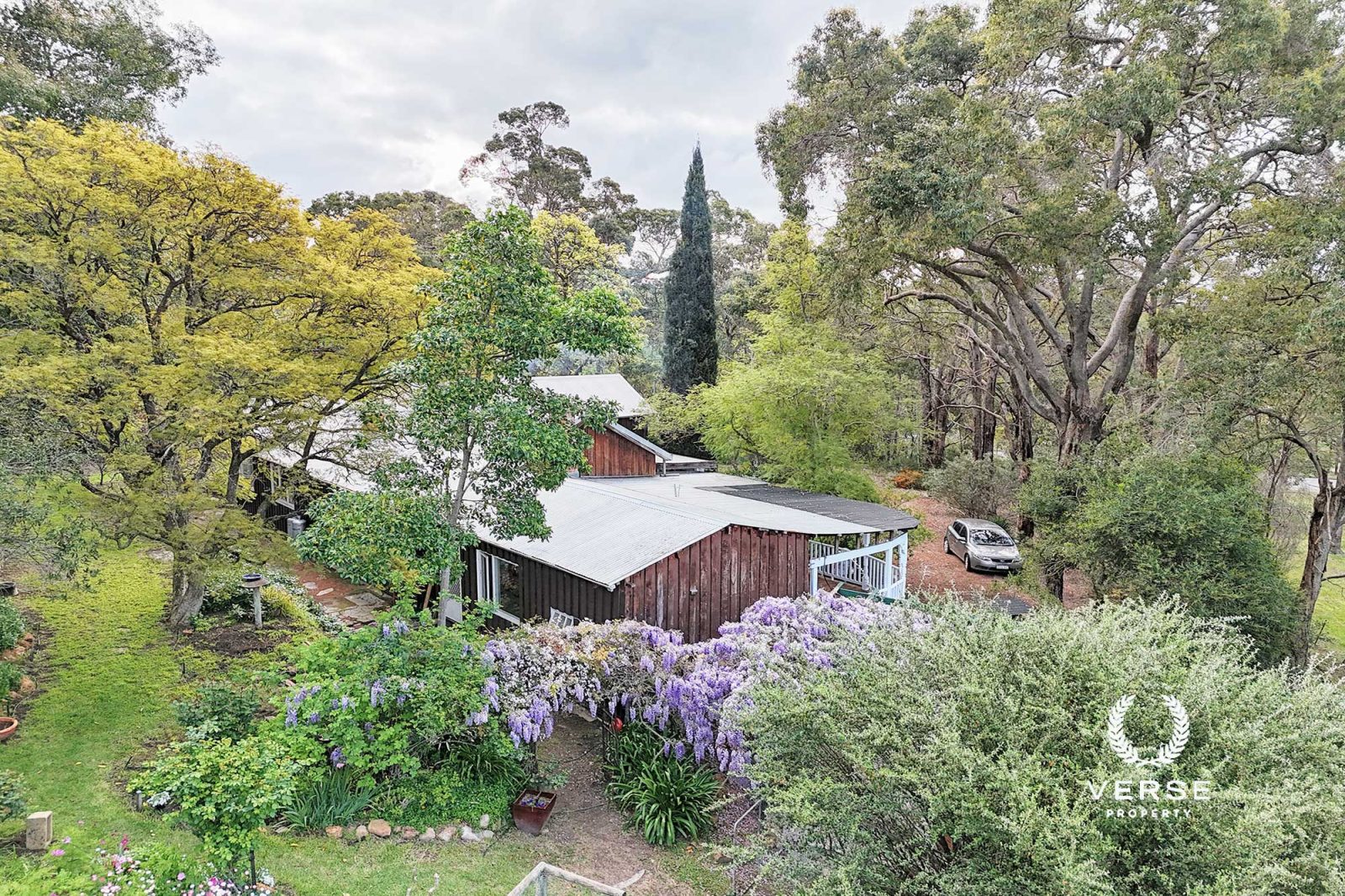 R2-4599517-Mundaring