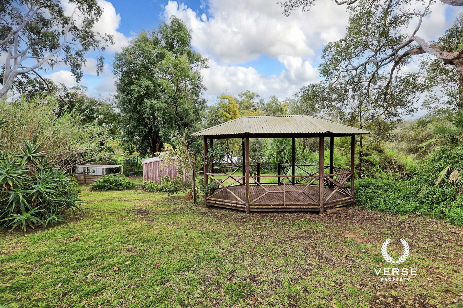 R2-4599517-Mundaring-21