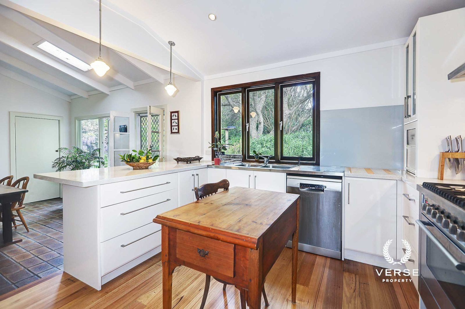 R2-4599517-Mundaring-9