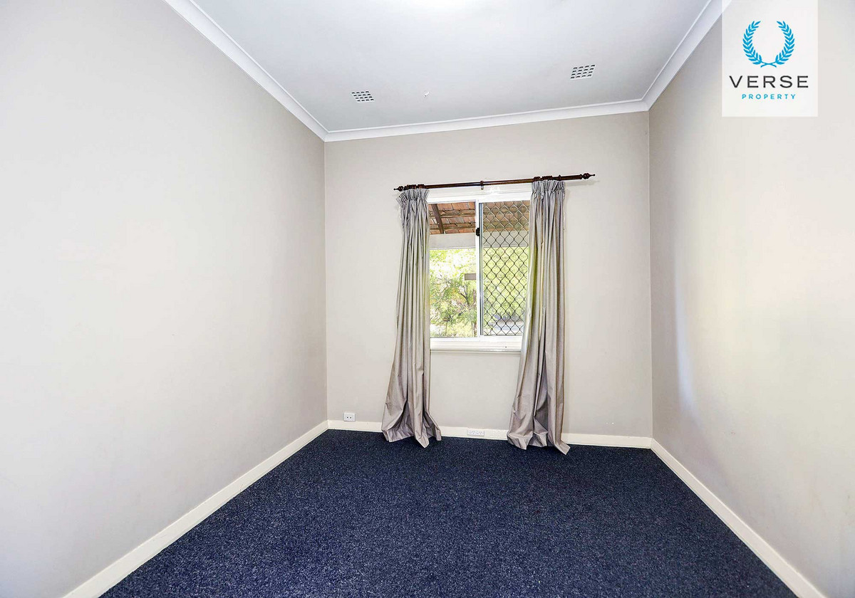 R2-4754450-St-James-12