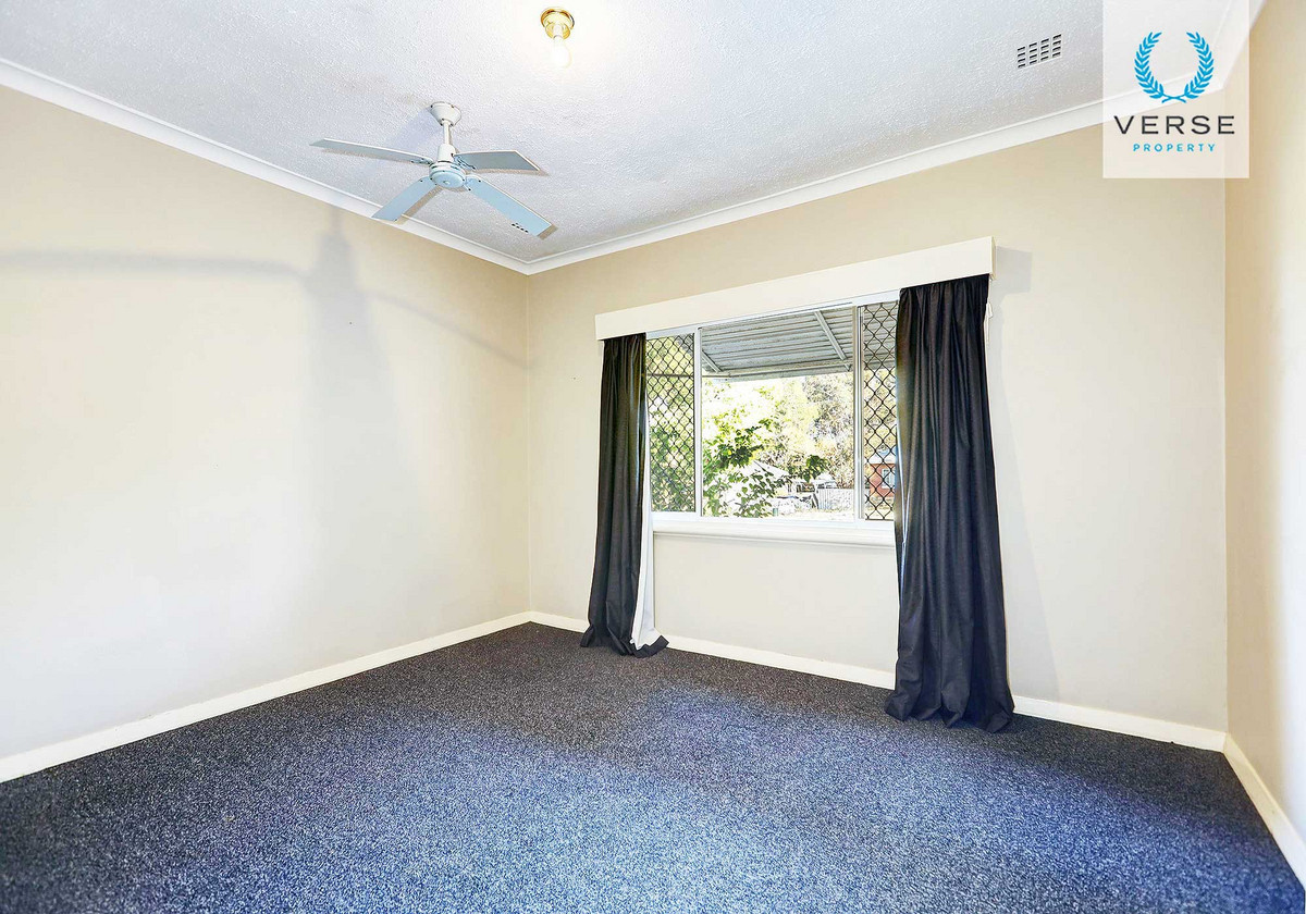 R2-4754450-St-James-9
