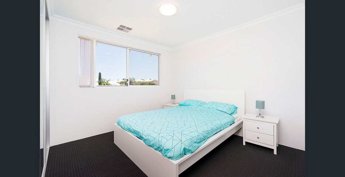 R2-4765882-East-Victoria-Park-7