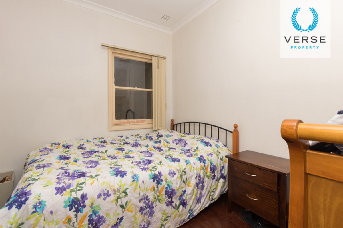 R2-4777780-Queens-Park-5